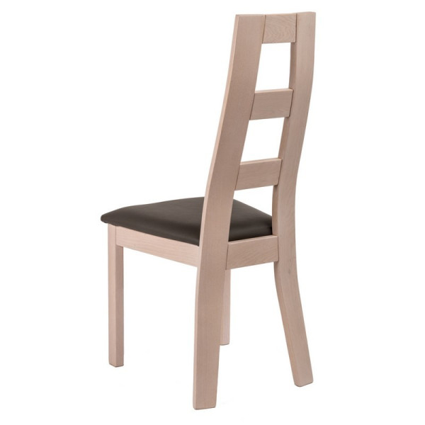 Chair Ceri Lelièvre